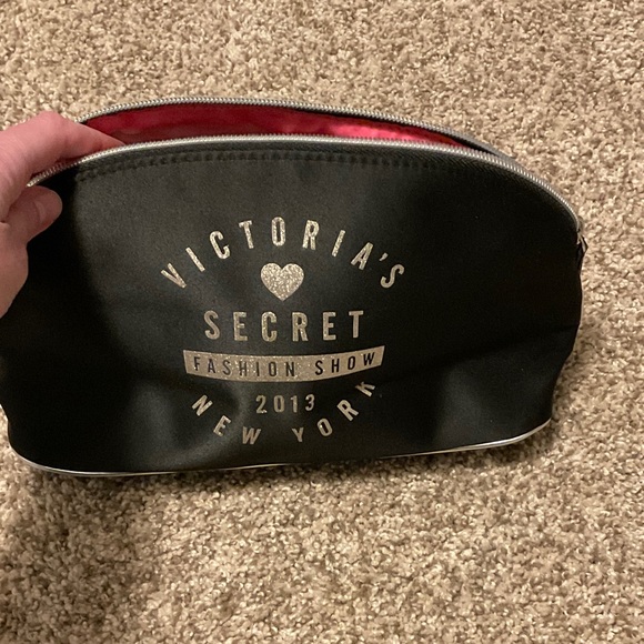 Victoria's Secret Handbags - Victoria’s Secret fashion show makeup bag